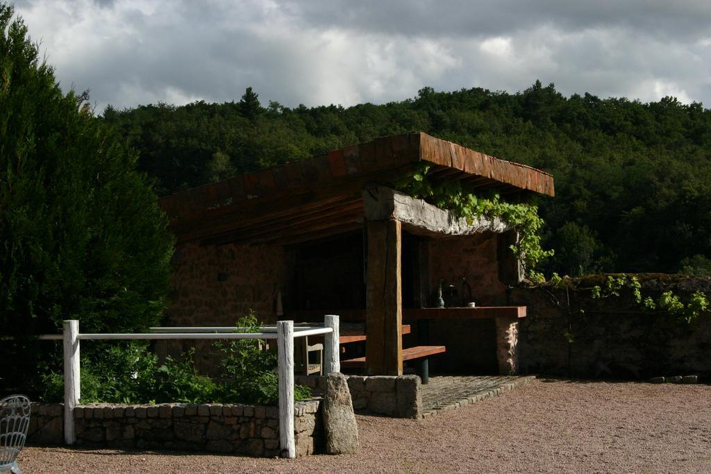Bed and Breakfast Domaine De Clermont La Roche-en-Brenil Zimmer foto